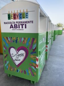 Raccolta Abiti Usati Roma
