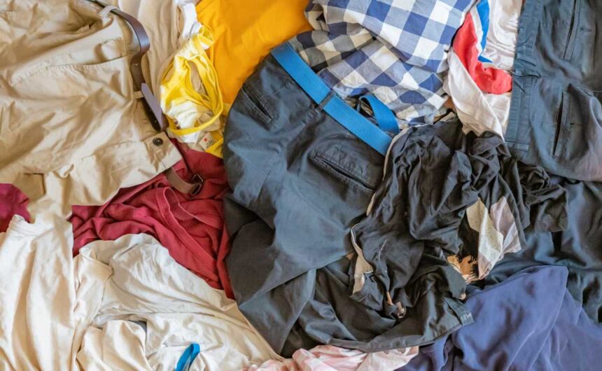 La crisi della raccolta tessile: cosa sta succedendo davvero